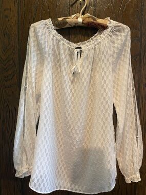 White House Black Market White Textured Off-Shoulder Peasant Blouse